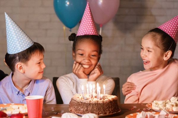 Organiser un anniversaire enfant à la maison (2)